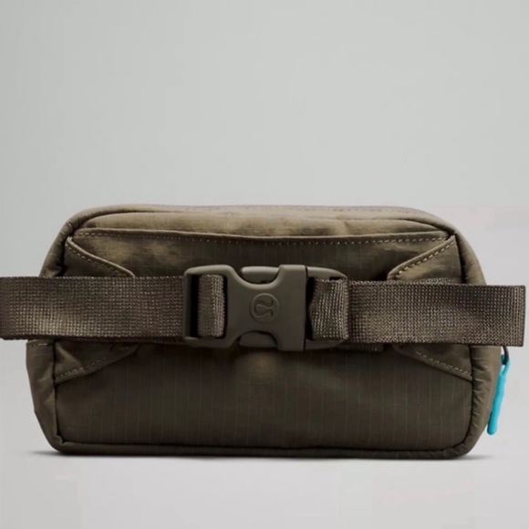 backpack travel bag brand Business with Dual Compartments - Markham Men’s Side Bag Top UK Laptop Backpacks Size:13 x 10 Smart Packing